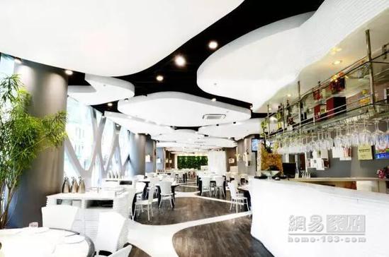 惊艳|李万历：马里奥.贝里尼助阵 携手巧变31㎡胡同房